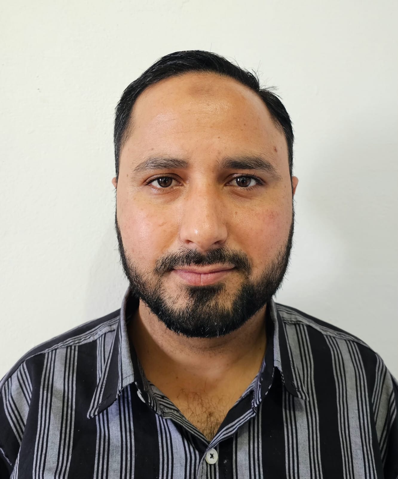 Dr. Younis Ahmad Hajam